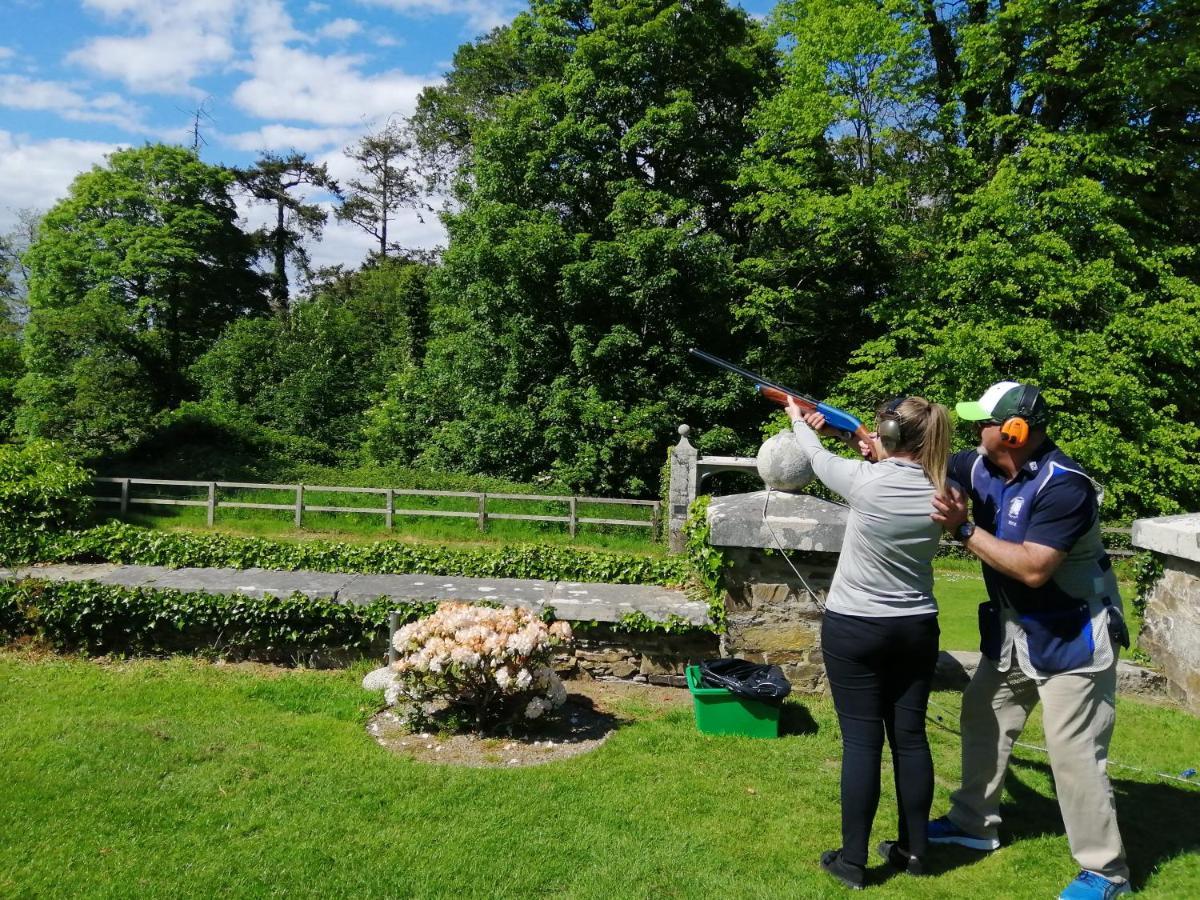 Waterford Castle Hotel & Golf Resort Ballinakill  Exteriör bild