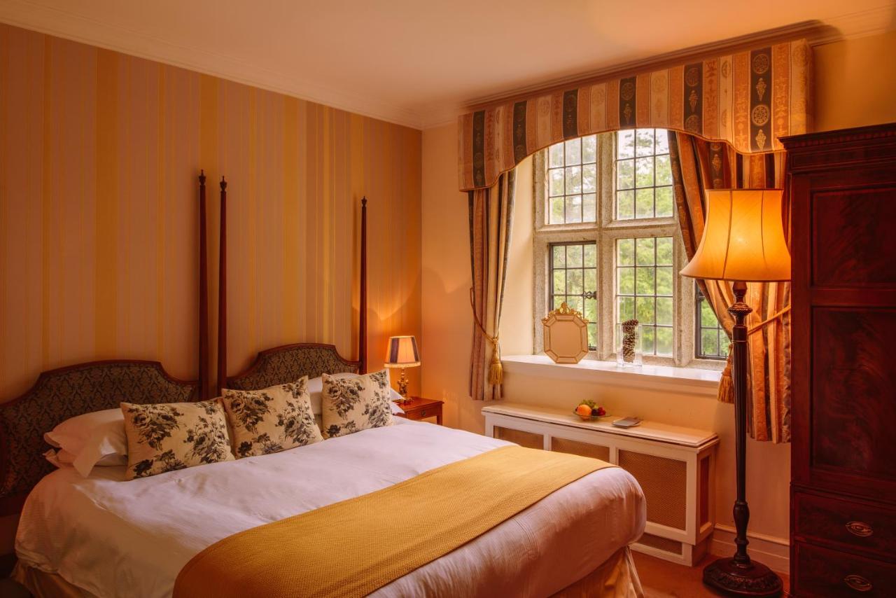 Waterford Castle Hotel & Golf Resort Ballinakill  Exteriör bild