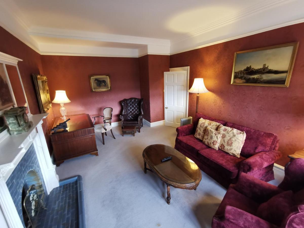 Waterford Castle Hotel & Golf Resort Ballinakill  Exteriör bild
