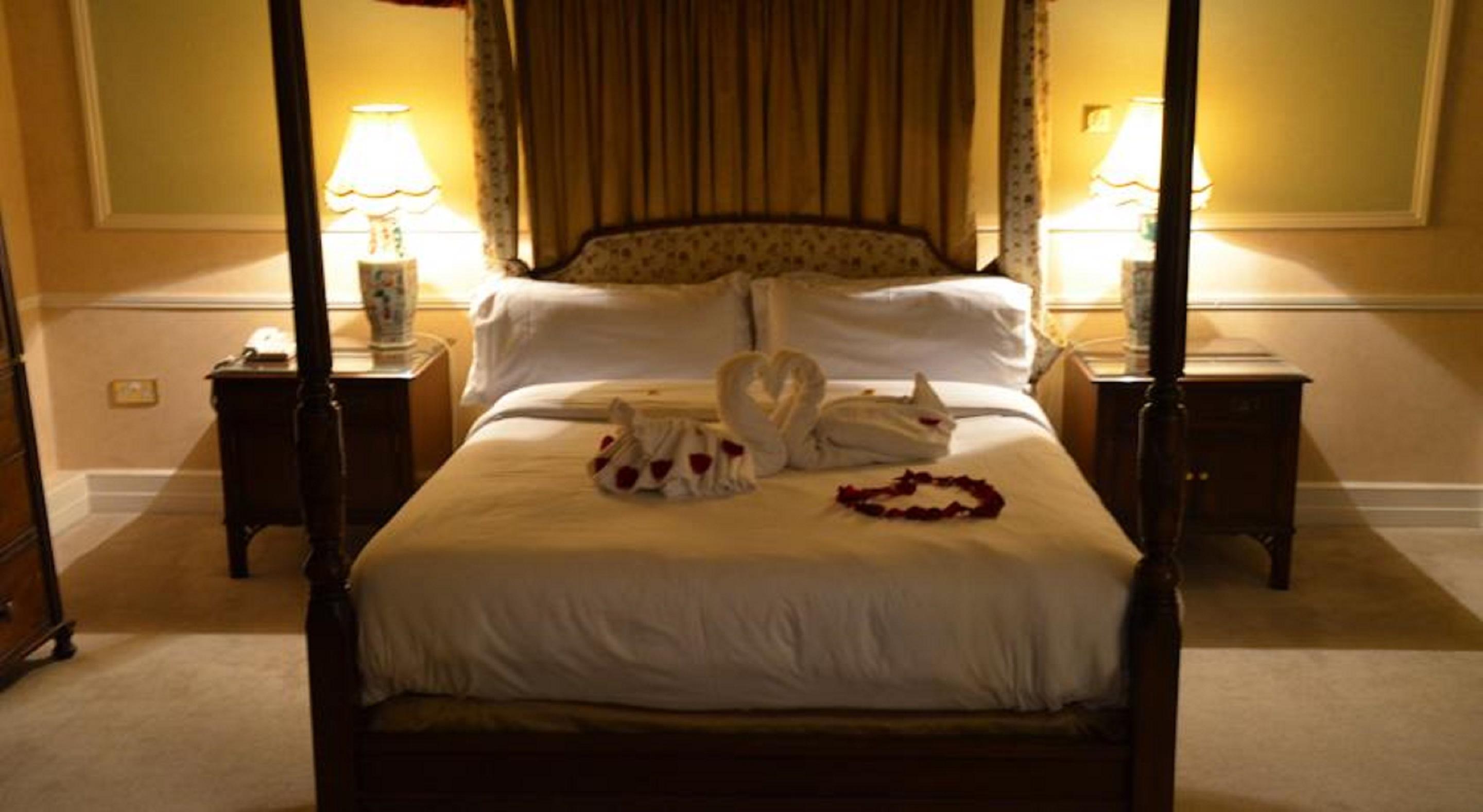 Waterford Castle Hotel & Golf Resort Ballinakill  Exteriör bild