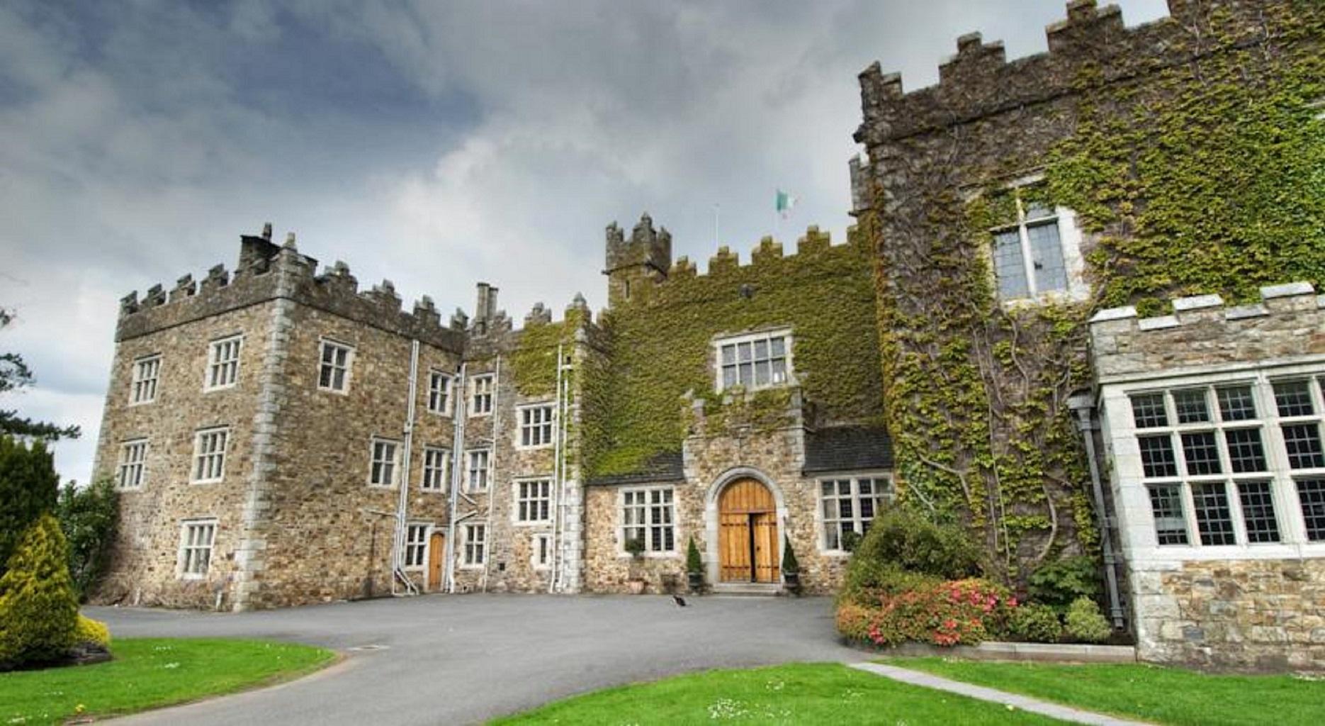 Waterford Castle Hotel & Golf Resort Ballinakill  Exteriör bild